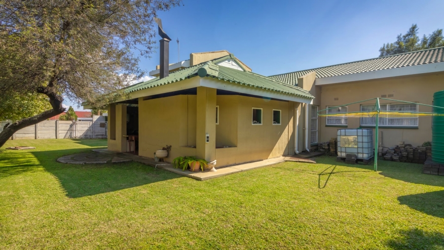 4 Bedroom Property for Sale in Jordania Free State